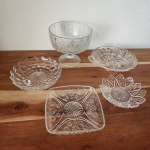 Glassware 5 piece bundle vintage trifle bowl depression star etched glass brunch